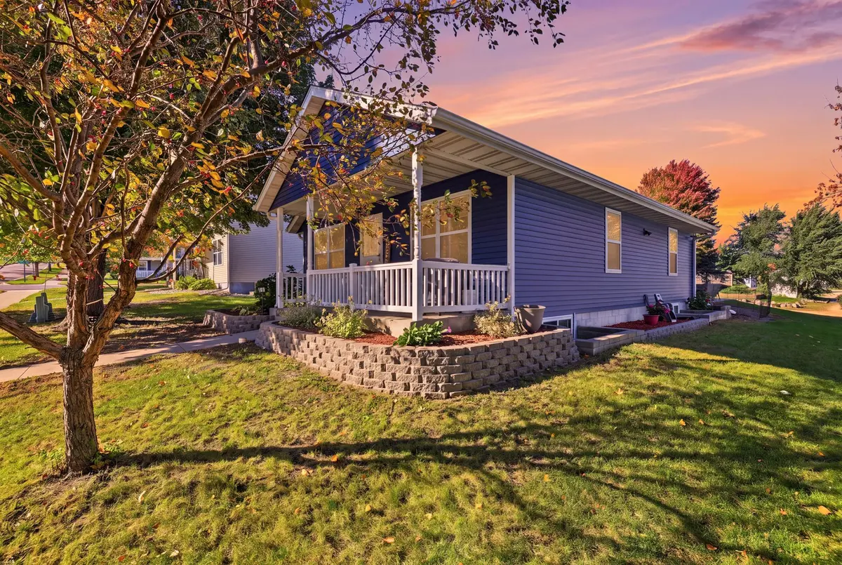 605 Bassford ST, Saint Peter, MN 56082