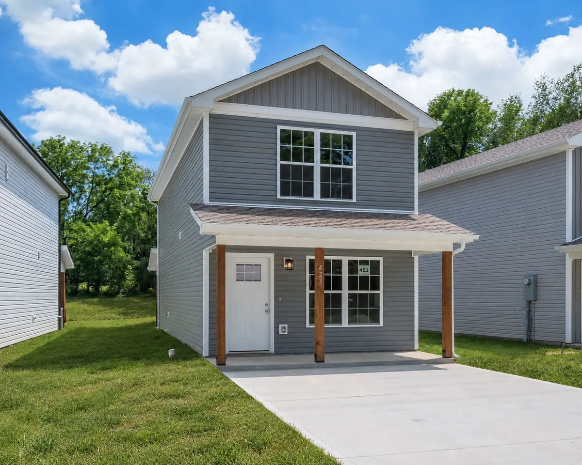 423 Via Drive, Clarksville, TN 37043