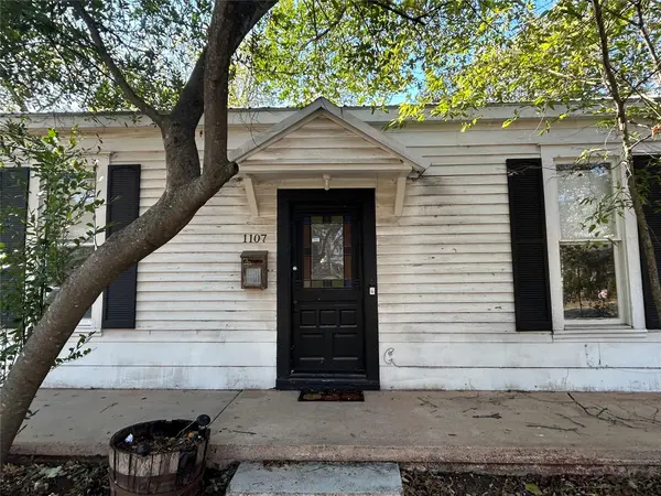 1107 Pine ST, Bastrop, TX 78602