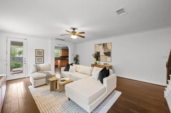 2501 Amur DR, Austin, TX 78745