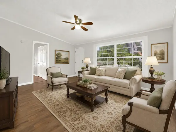 305 Elm DR, Mcqueeney, TX 78123