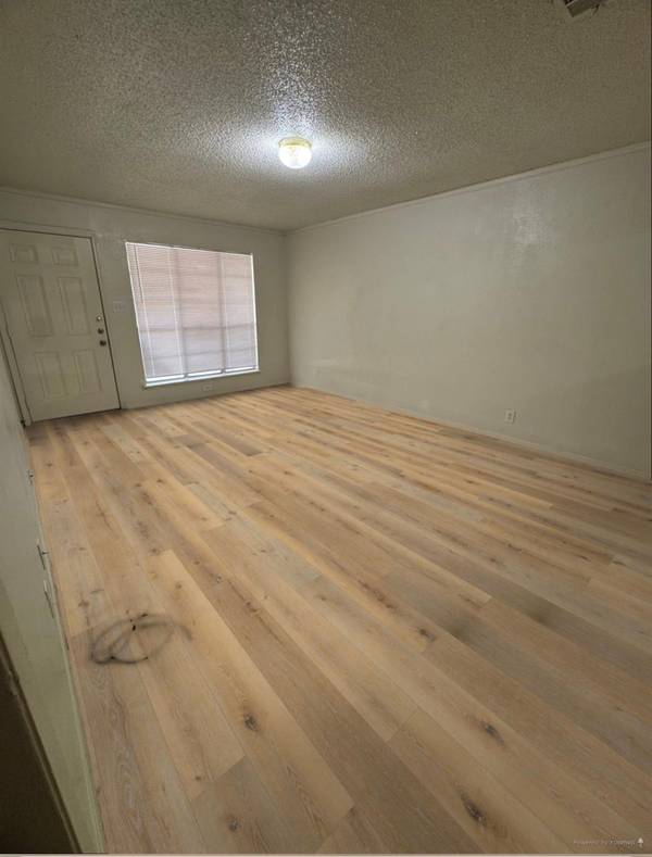 10606 Lanshire DR #B, Austin, TX 78758