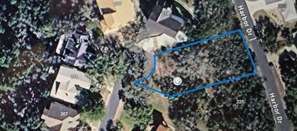 44 Harbor DR, Spicewood, TX 78669