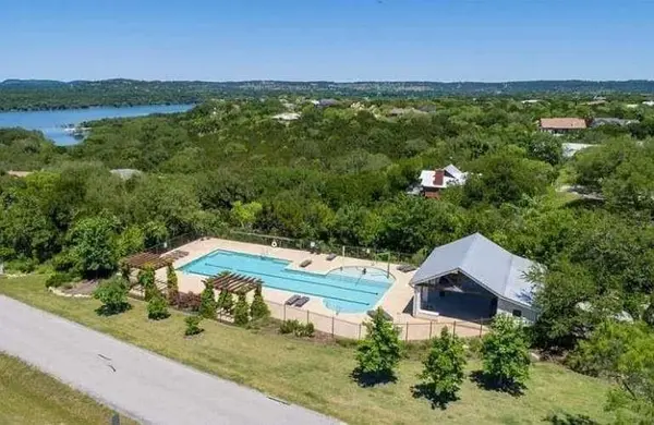 44 Harbor DR, Spicewood, TX 78669
