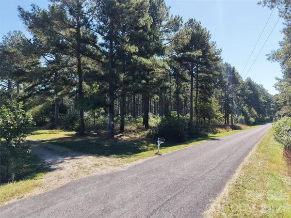 393 Red Hill RD, Wadesboro, NC 28170