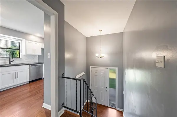 9440 Goddard ST, Overland Park, KS 66214