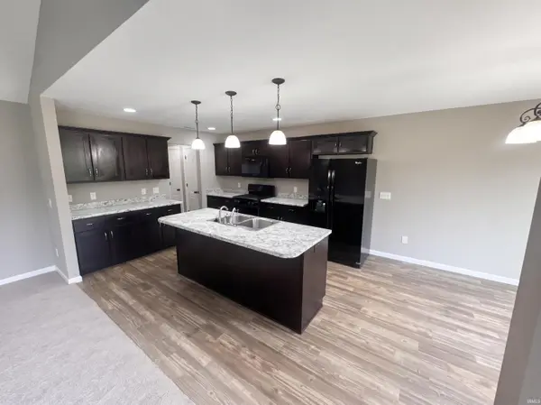 2656 Trillium CV, Huntertown, IN 46748-9538