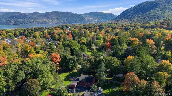 49 Weeks AVE, Cornwall On Hudson, NY 12520