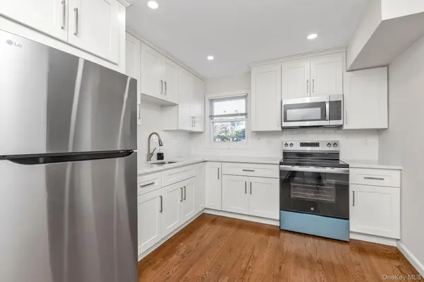 123 Denton AVE, Lynbrook, NY 11563