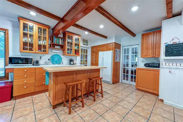 103 Emerson ST, Port Jefferson, NY 11777