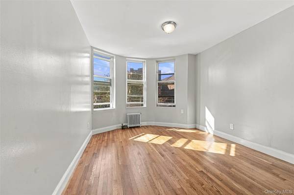 313 Montauk AVE, Brooklyn, NY 11208