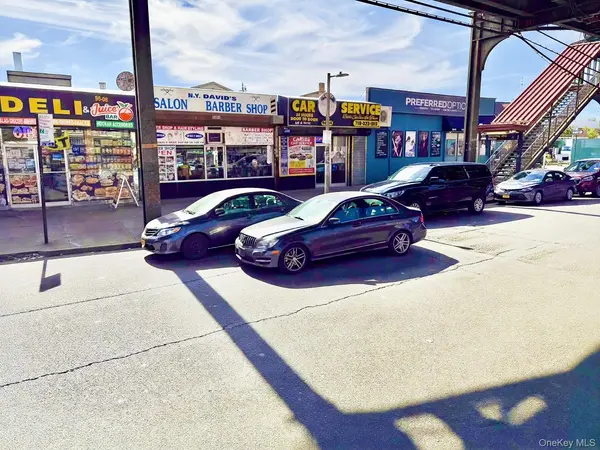 96-8 Liberty AVE, Ozone Park, NY 11417