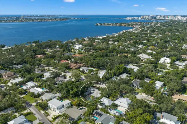 1714 SOUTH DR, Sarasota, FL 34239