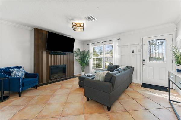 5363 FOXWOOD DR, Sarasota, FL 34232