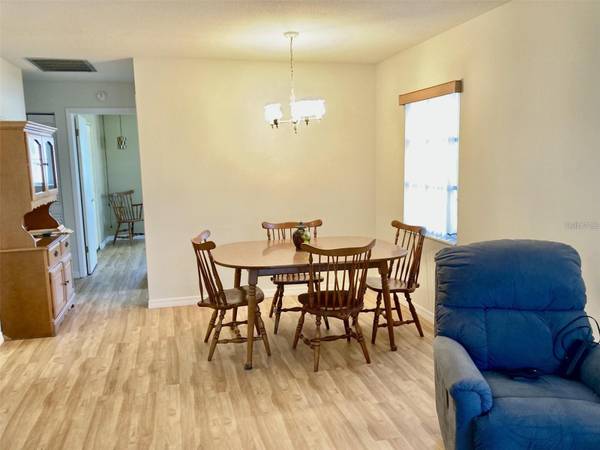 6110 CORAL WAY, Bradenton, FL 34207