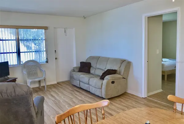 6110 CORAL WAY, Bradenton, FL 34207