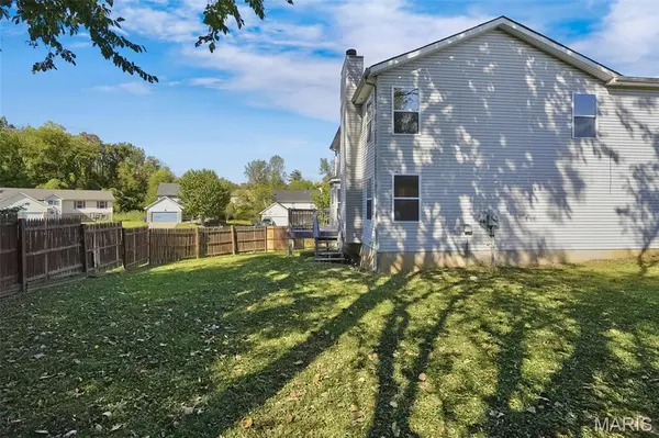3957 Max Weich PL, Florissant, MO 63033