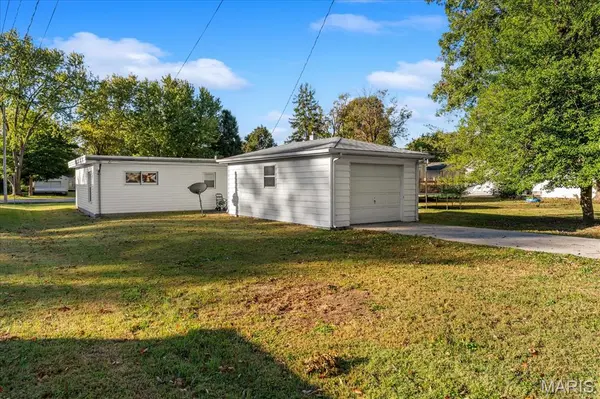 508 E Jefferson ST, O'fallon, IL 62269