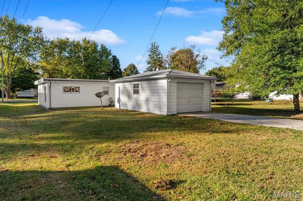 508 E Jefferson ST, O'fallon, IL 62269