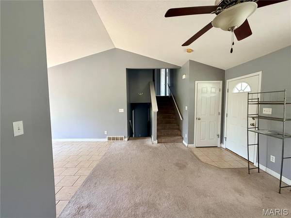 663 Olivia DR, Cape Girardeau, MO 63701