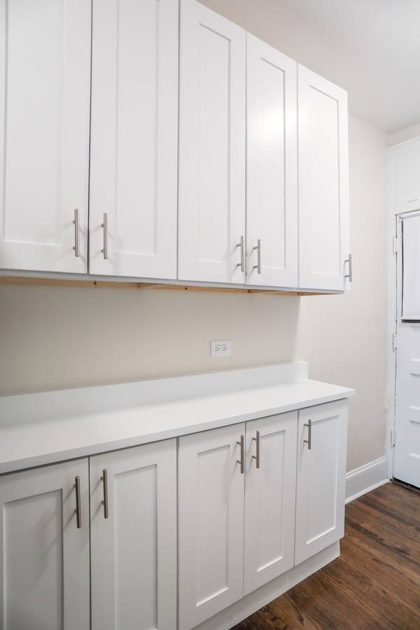 5744 S Stony Island AVE #2-5, Chicago, IL 60637