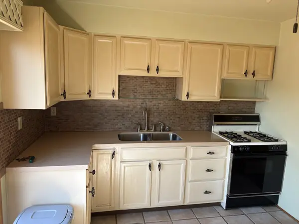 6536 Marshall Avenue, Hammond, IN 46323