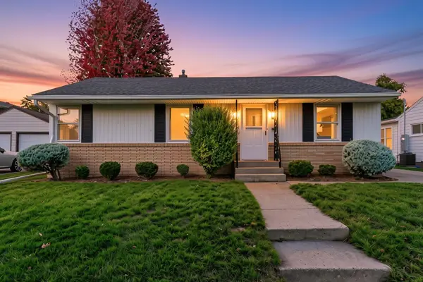 2047 Morgan AVE, Saint Paul, MN 55116