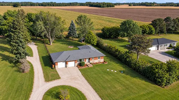 24930 Cedar AVE, Farmington, MN 55024