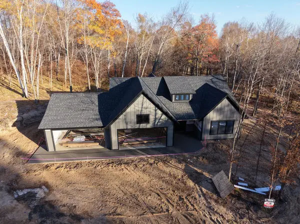 37880 Wilderness Pkwy, Crosslake, MN 56442