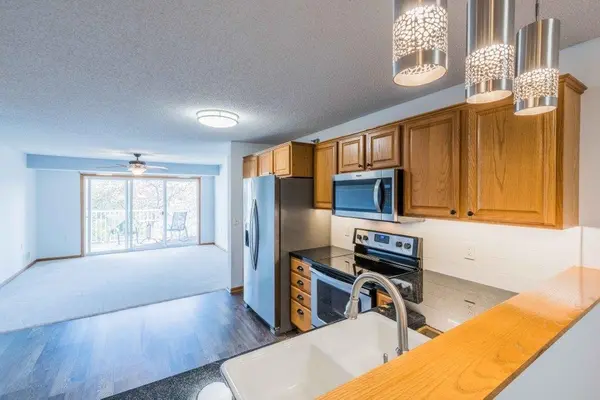 16154 Main AVE SE #212, Prior Lake, MN 55372