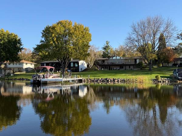 4740 Killarney DR, Golden Valley, MN 55422