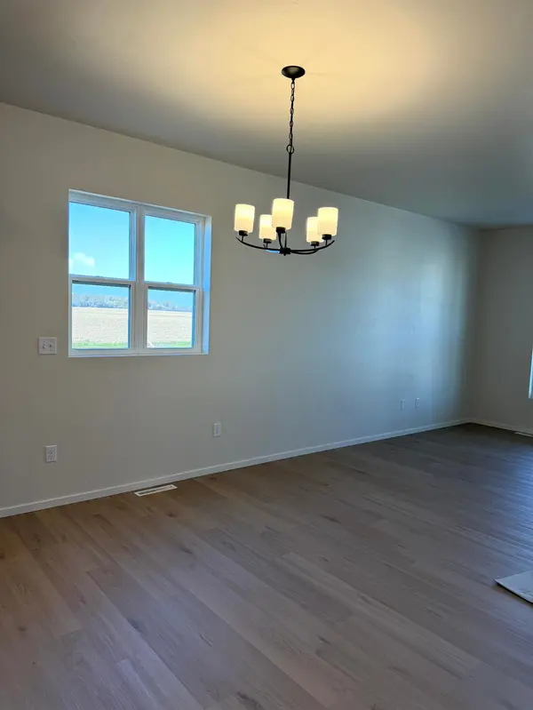 927 ENCLAVE CT, De Pere, WI 54115