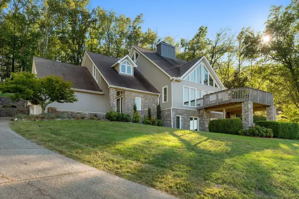 2025 Lynnwood Dr, Franklin, TN 37069