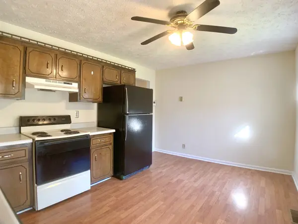 833 Washington Ave, Oak Grove, KY 42262