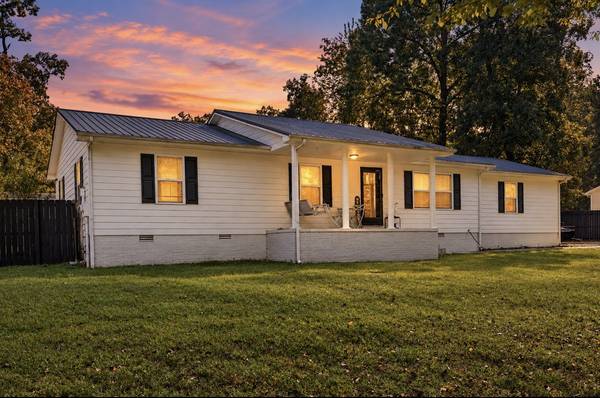 19 Carol Cir, Winchester, TN 37398