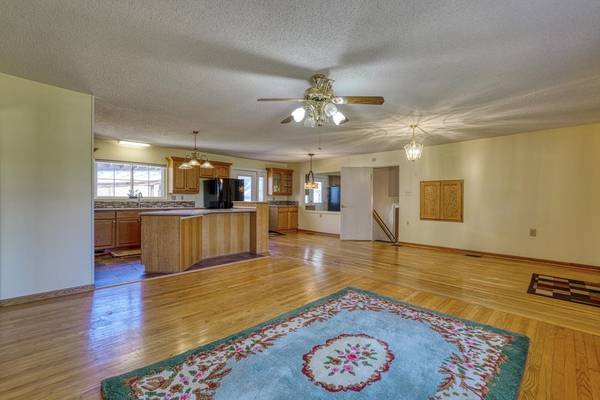 110 Milliken RD, Spartanburg, SC 29303