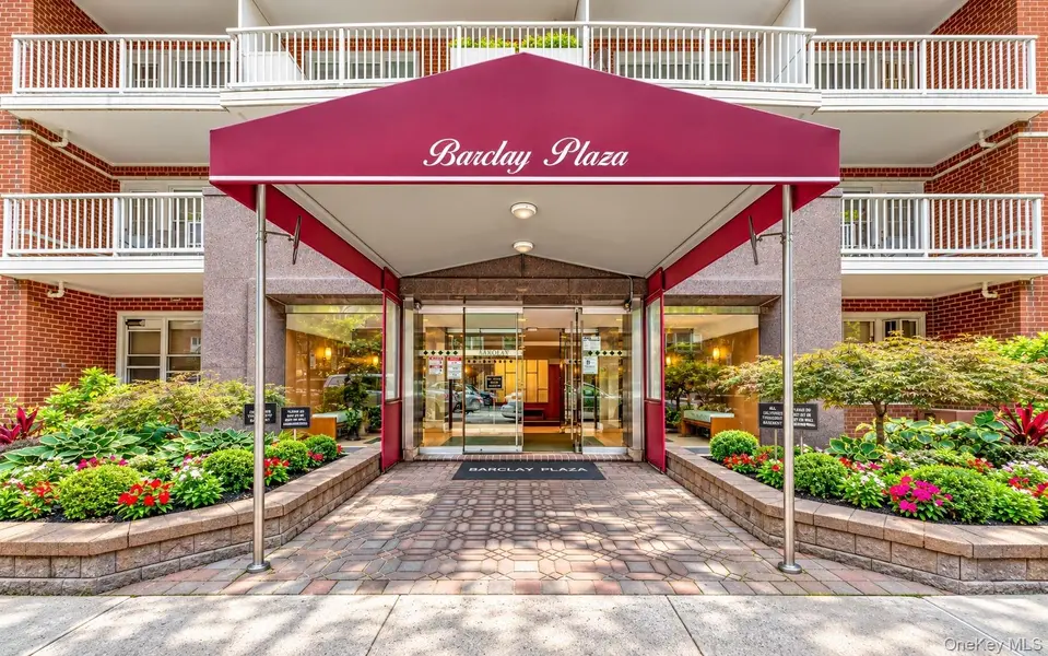 110-20 71st RD #312, Forest Hills, NY 11375