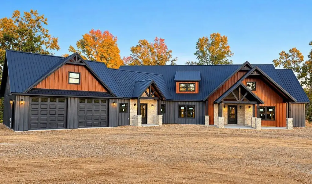 2455 Hwy 438, Centerville, TN 37033