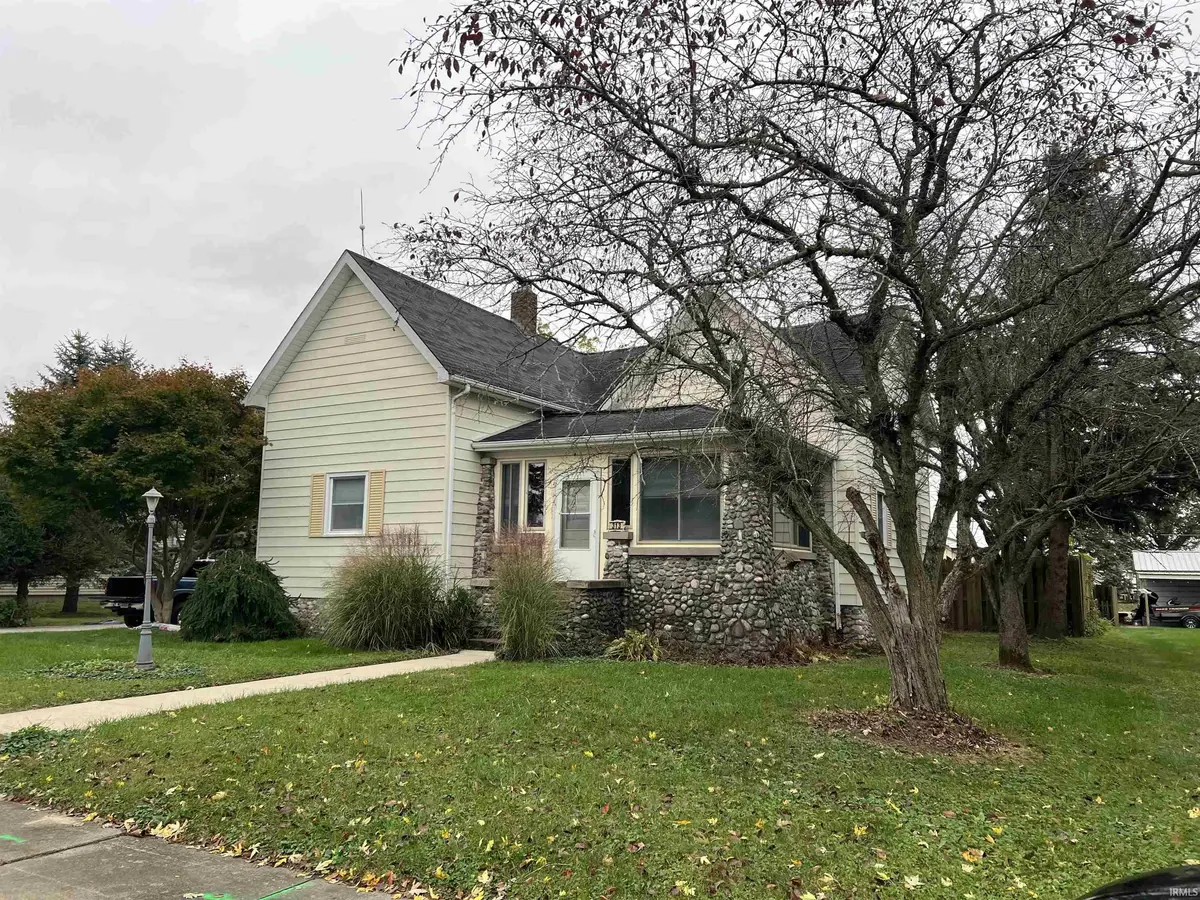 313 E SHERMAN ST, Windfall, IN 46076