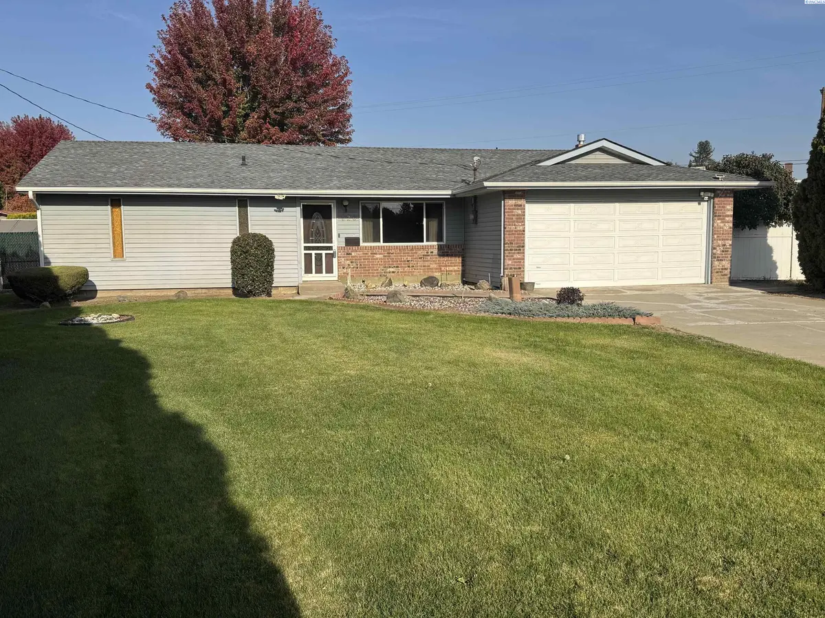 526 Lillie Lane, Toppenish, WA 98948