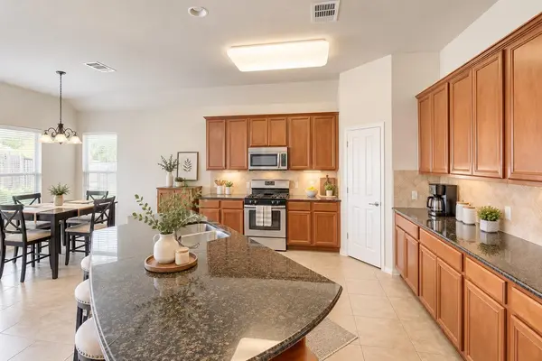 203 Mountain Laurel WAY, Austin, TX 78737