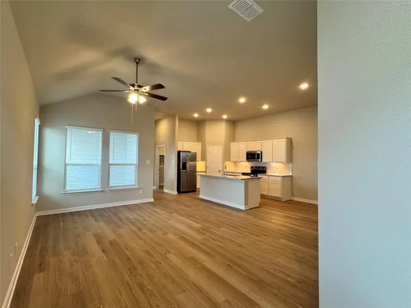 210 Schrader DR #B, Buda, TX 78610