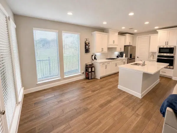 635 Kimble Creek LOOP, Kyle, TX 78640