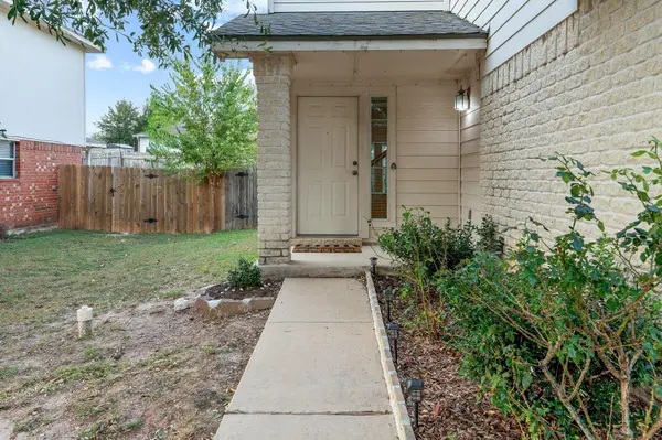 1517 Fern Ridge LN, Pflugerville, TX 78660