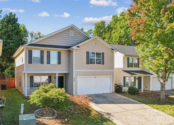 5142 Grays Ridge DR #15, Charlotte, NC 28269