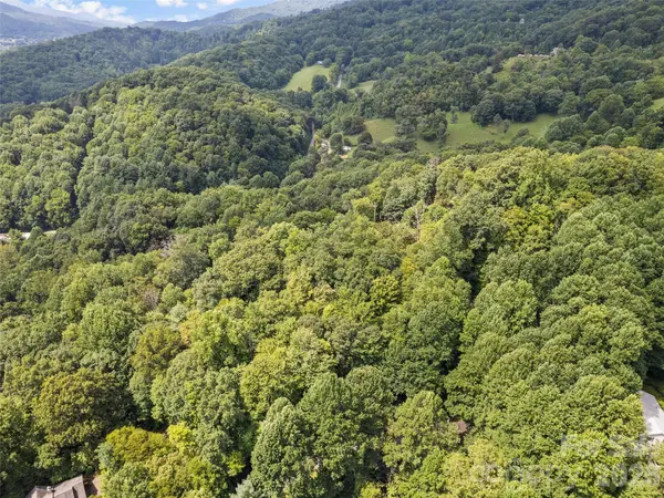 #16 Sherman WAY, Waynesville, NC 28786