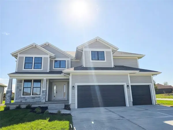 2291 W Elm TER, Olathe, KS 66061