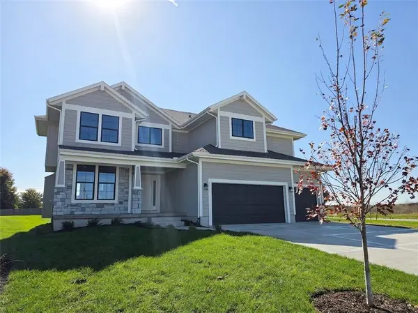 2291 W Elm TER, Olathe, KS 66061