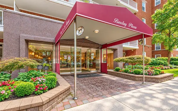 110-20 71st RD #312, Forest Hills, NY 11375