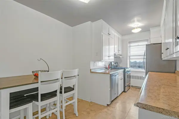 1234 Midland AVE #5F, Bronxville, NY 10708